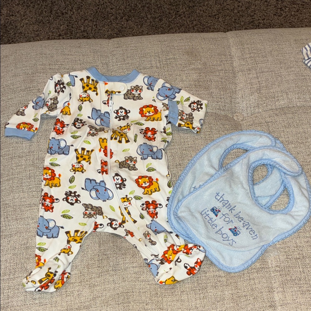 Garanimals Blue and White Animal Print Footie with Bibs